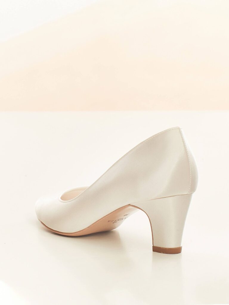 grace avalia bridal shoes 2 scaled
